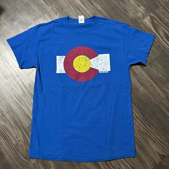 Colorado tee - Picture 1 of 3